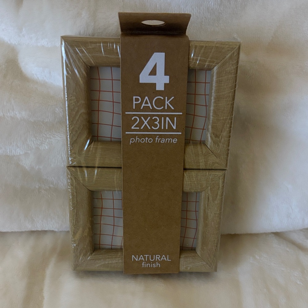 Natural Finish 4-Pack Photo Frames